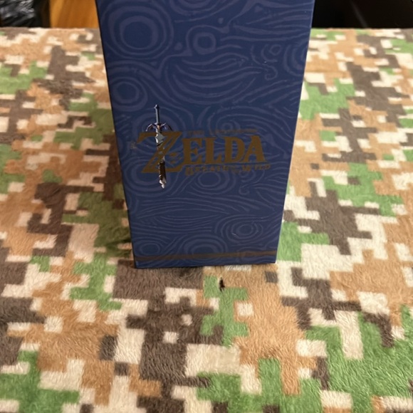 The Legend of Zelda Sheikah Projection light/lamp - Nintendo - Picture 5 of 6